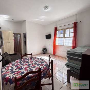 Kitnet em Praia Grande, bairro Guilhermina