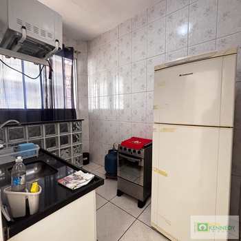 Kitnet em Praia Grande, bairro Guilhermina