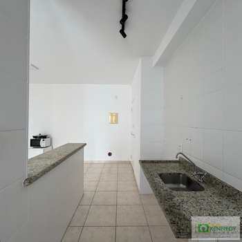 Apartamento em Praia Grande, bairro Ocian
