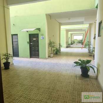 Apartamento em Praia Grande, bairro Ocian
