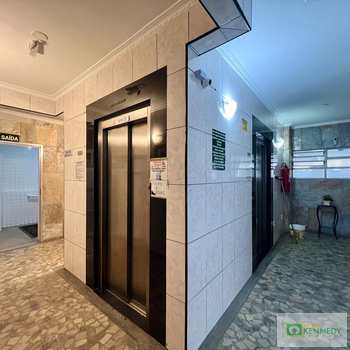 Apartamento em Praia Grande, bairro Tupi