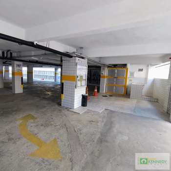 Apartamento em Praia Grande, bairro Aviação