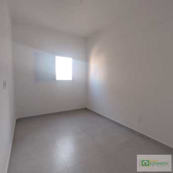 Apartamento em Praia Grande, bairro Guilhermina