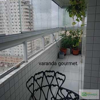 Apartamento em Praia Grande, bairro Aviação