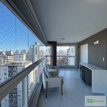 Apartamento em Praia Grande, bairro Guilhermina