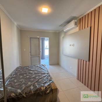 Apartamento em Praia Grande, bairro Guilhermina