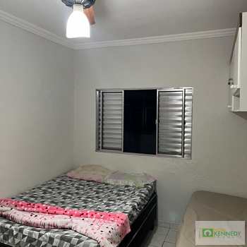 Kitnet em Praia Grande, bairro Aviação