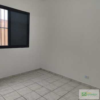 Apartamento em Praia Grande, bairro Aviação