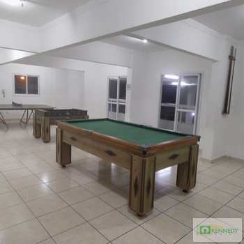 Apartamento em Praia Grande, bairro Mirim