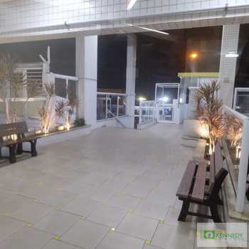 Apartamento em Praia Grande, bairro Mirim