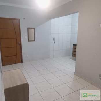 Apartamento em Praia Grande, bairro Mirim