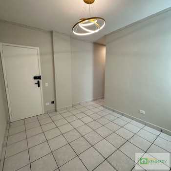 Apartamento em Praia Grande, bairro Aviação