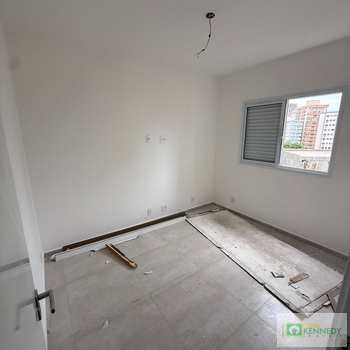 Apartamento em Praia Grande, bairro Boqueirão
