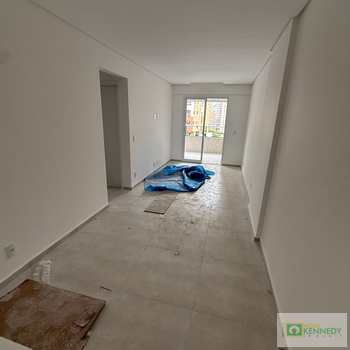 Apartamento em Praia Grande, bairro Boqueirão