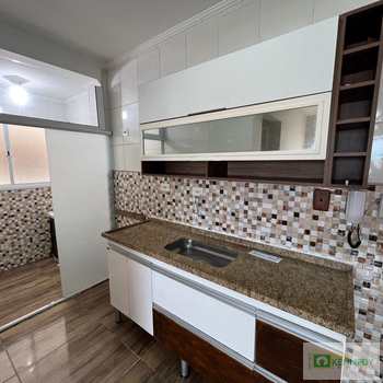Apartamento em Praia Grande, bairro Tupi