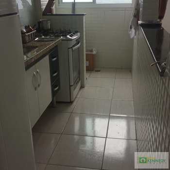 Apartamento em Praia Grande, bairro Tupi