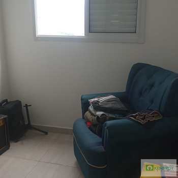 Apartamento em Praia Grande, bairro Tupi