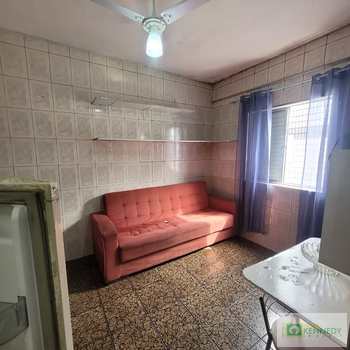 Kitnet em Praia Grande, bairro Ocian