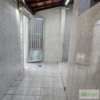 Casa em Praia Grande, bairro Mirim