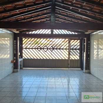 Casa em Praia Grande, bairro Mirim