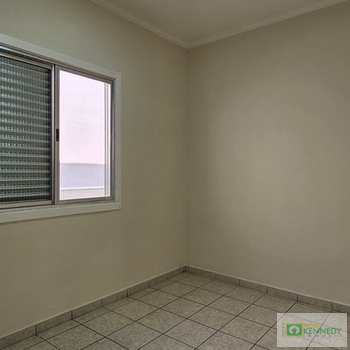 Casa em Praia Grande, bairro Mirim