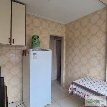 Apartamento em Praia Grande, bairro Tupi