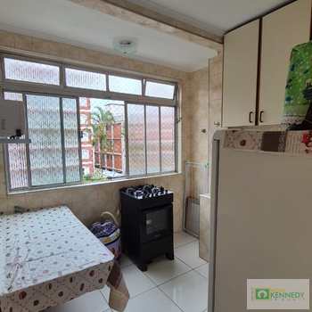 Apartamento em Praia Grande, bairro Tupi