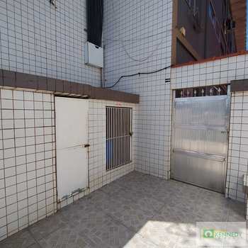Kitnet em Praia Grande, bairro Ocian