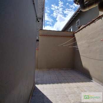 Kitnet em Praia Grande, bairro Ocian
