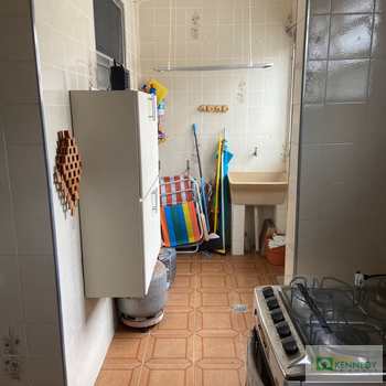 Apartamento em Praia Grande, bairro Boqueirão