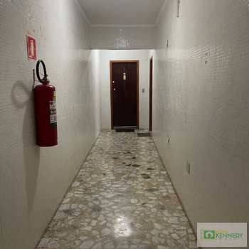 Apartamento em Praia Grande, bairro Boqueirão
