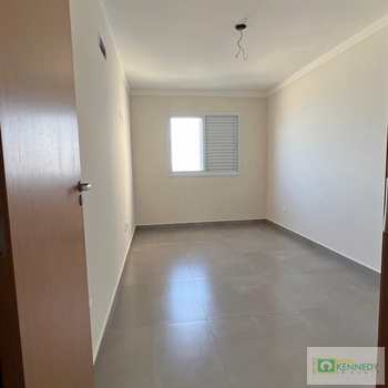 Apartamento em Praia Grande, bairro Real