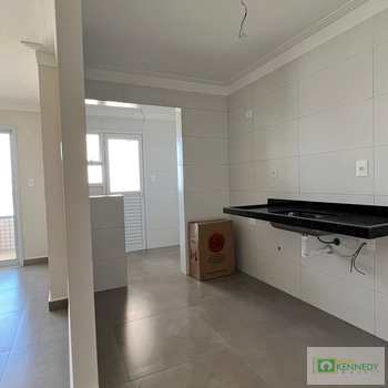 Apartamento em Praia Grande, bairro Real