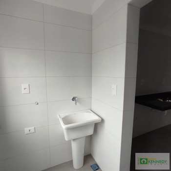 Apartamento em Praia Grande, bairro Caiçara