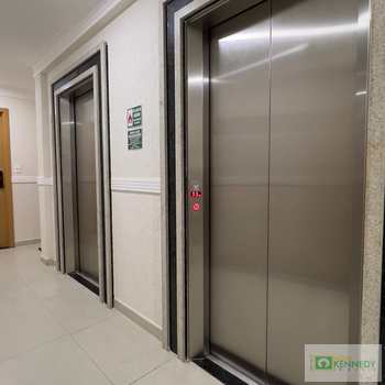 Apartamento em Praia Grande, bairro Caiçara