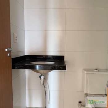 Apartamento em Praia Grande, bairro Caiçara