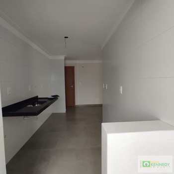 Apartamento em Praia Grande, bairro Caiçara