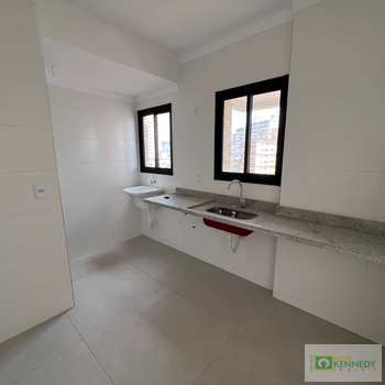 Apartamento em Praia Grande, bairro Caiçara