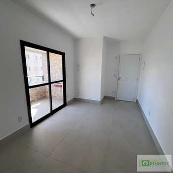 Apartamento em Praia Grande, bairro Caiçara