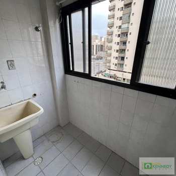 Apartamento em Praia Grande, bairro Guilhermina