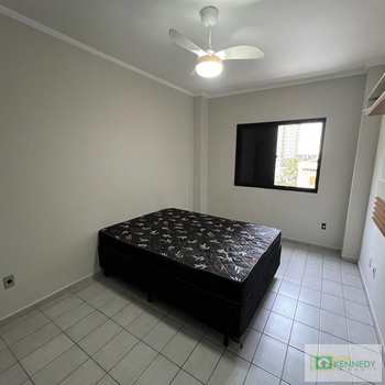 Apartamento em Praia Grande, bairro Guilhermina