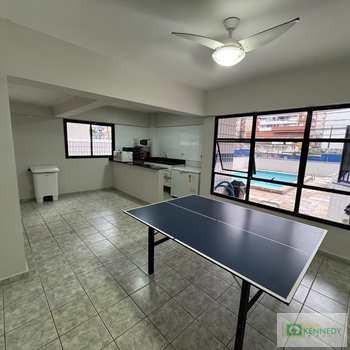 Apartamento em Praia Grande, bairro Guilhermina