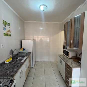 Apartamento em Praia Grande, bairro Canto do Forte
