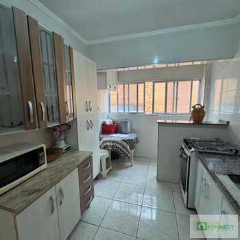 Apartamento em Praia Grande, bairro Canto do Forte