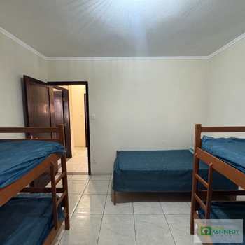 Apartamento em Praia Grande, bairro Canto do Forte