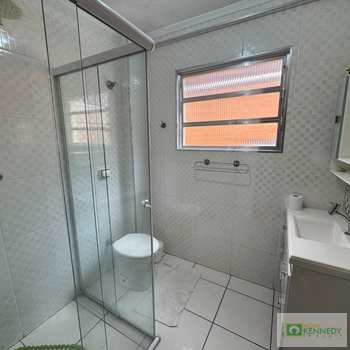 Apartamento em Praia Grande, bairro Canto do Forte
