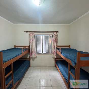 Apartamento em Praia Grande, bairro Canto do Forte