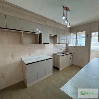 Apartamento em Praia Grande, bairro Caiçara