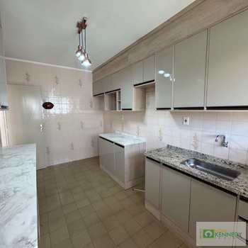 Apartamento em Praia Grande, bairro Caiçara