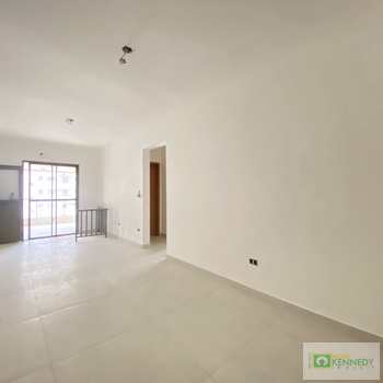 Apartamento em Praia Grande, bairro Canto do Forte